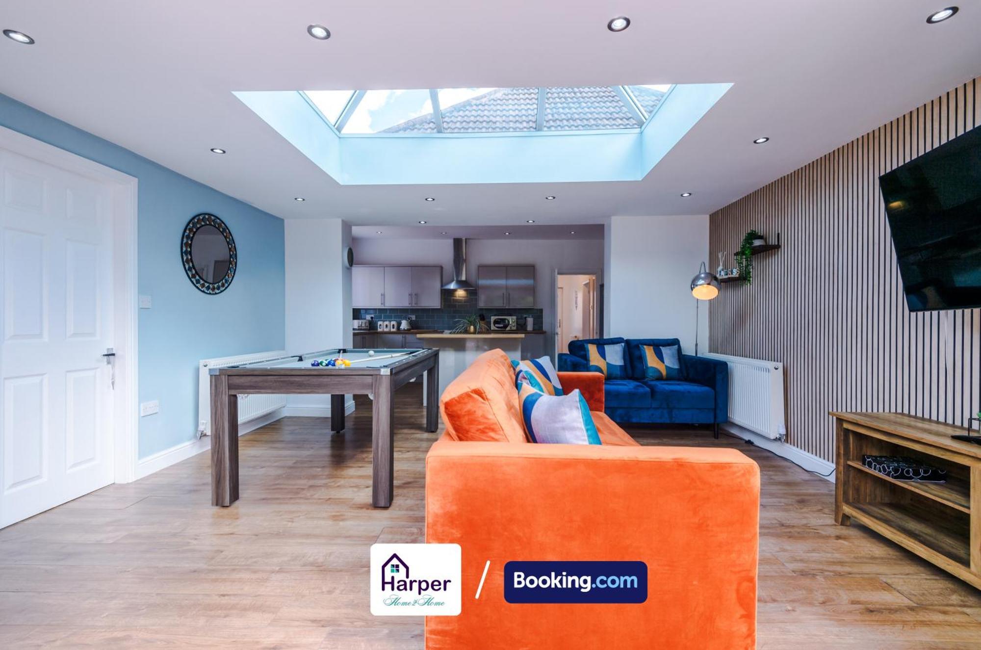 Spacious Detached Bungalow By Harperletting Short Lets & Serviced Accommodation Buckely With Pool Table & Driveway Buckley Bagian luar foto